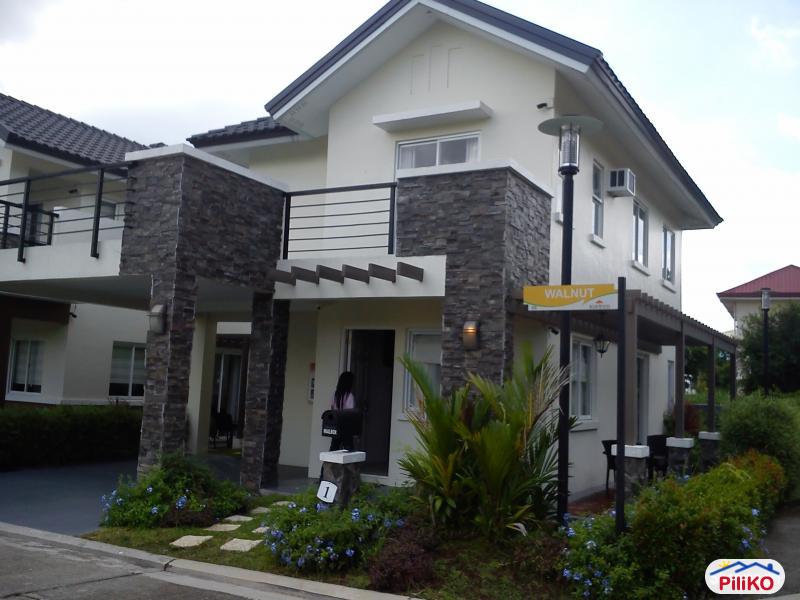 3 bedroom House and Lot for sale in Makati - image 2