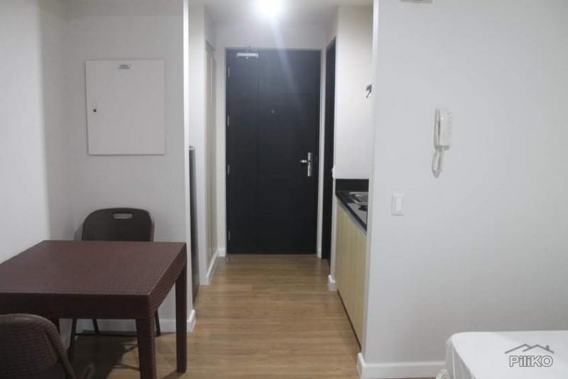Room in condominium for rent in Cebu City - image 4
