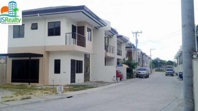 4 bedroom House and Lot for sale in Lapu Lapu - image 2