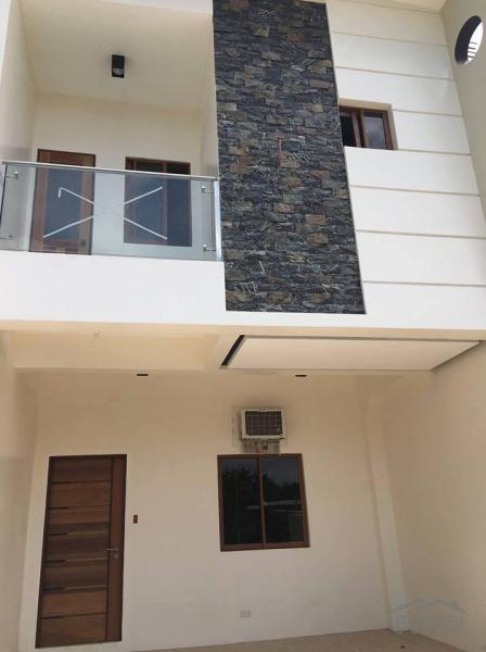 3 bedroom Townhouse for sale in Talisay - image 5