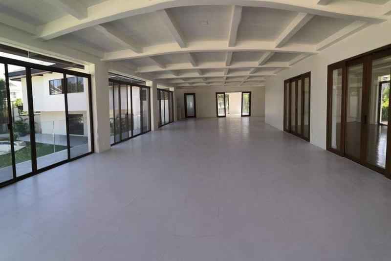 5 bedroom House and Lot for sale in Muntinlupa in Philippines