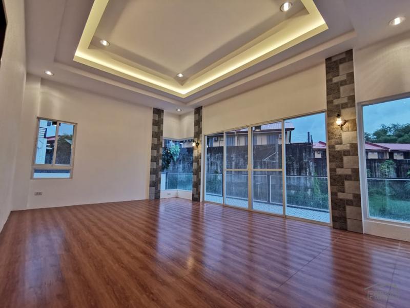 4 bedroom House and Lot for sale in Cainta in Rizal