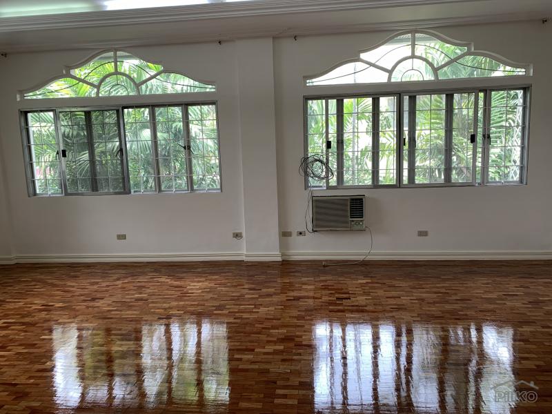 3 bedroom House and Lot for rent in Makati in Metro Manila