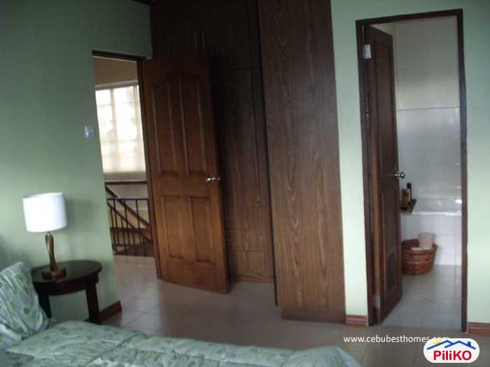 Townhouse for sale in Lapu Lapu in Philippines - image