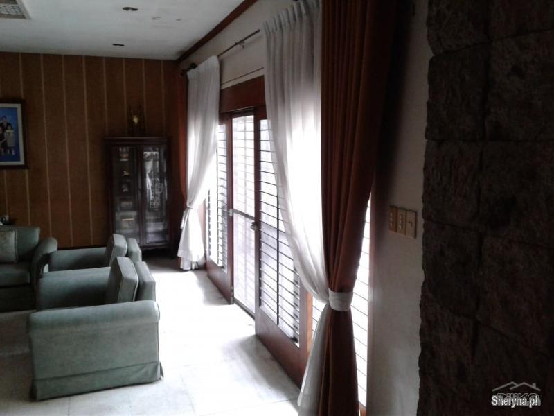 5 bedroom Houses for sale in San Juan - image 5