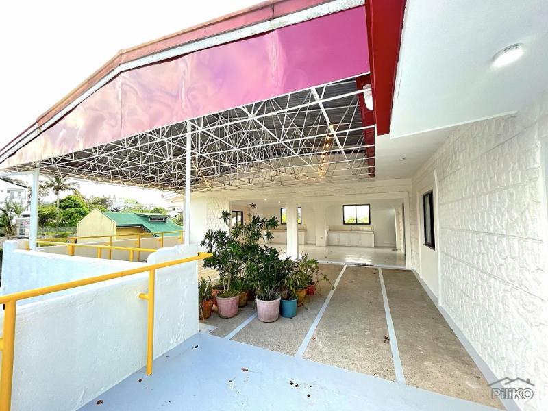 9 bedroom Houses for sale in Tagaytay - image 2