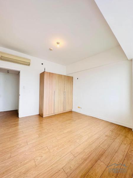 2 bedroom Condominium for sale in Mandaluyong - image 3