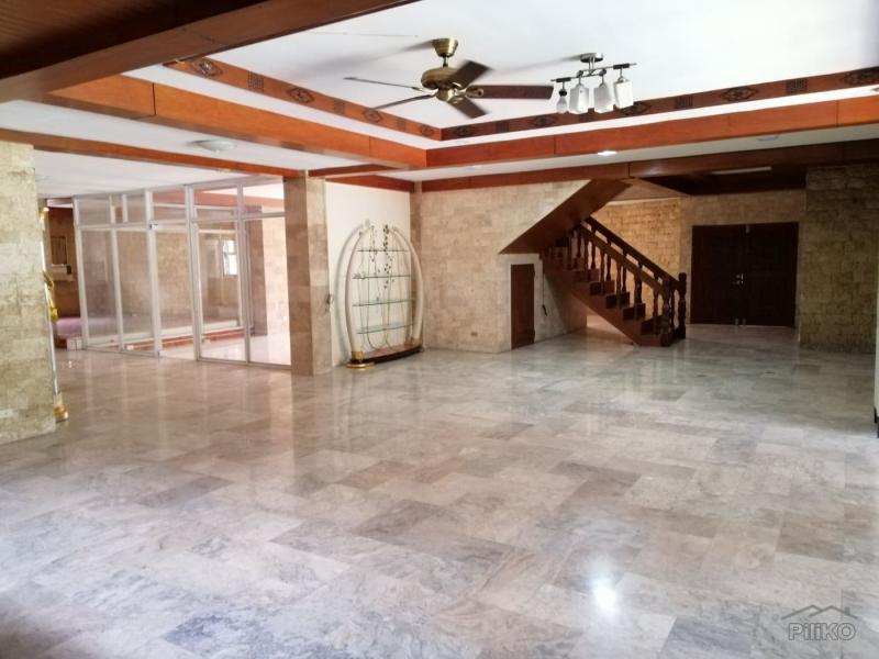 7 bedroom House and Lot for rent in Mandaue in Philippines - image