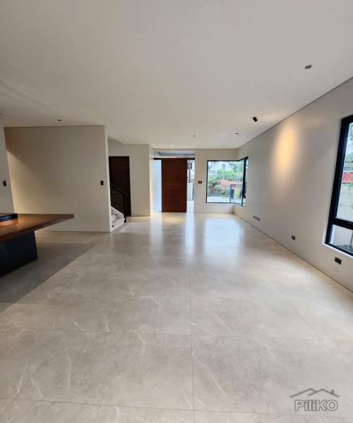 4 bedroom Houses for sale in Las Pinas - image 3