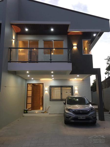 5 bedroom House and Lot for sale in Las Pinas - image 2