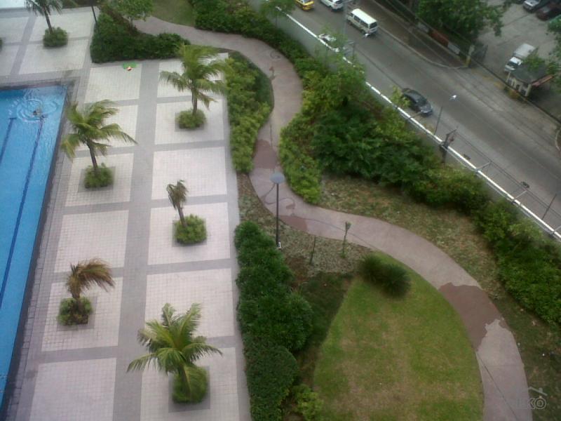 1 bedroom Condominium for rent in Makati - image 9