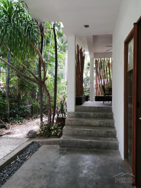 9 bedroom House and Lot for sale in Makati - image 4