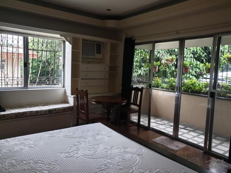 2 bedroom Apartment for rent in Makati in Philippines
