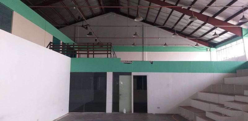 Warehouse for rent in Makati in Philippines - image