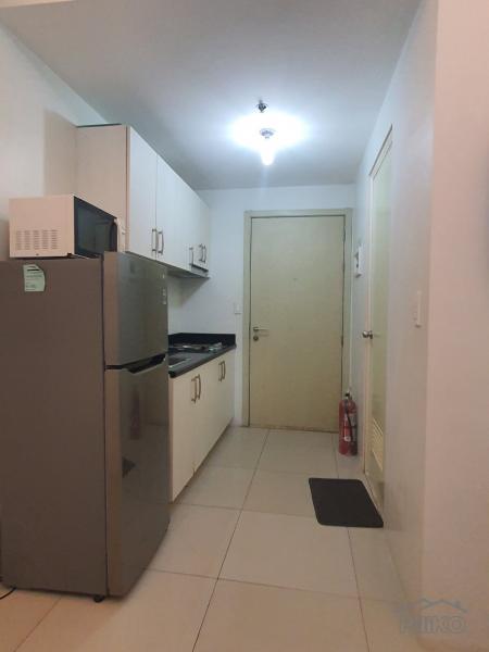 1 bedroom Condominium for rent in Makati - image 9