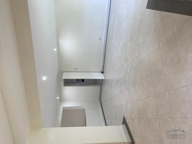 House and Lot for rent in Makati