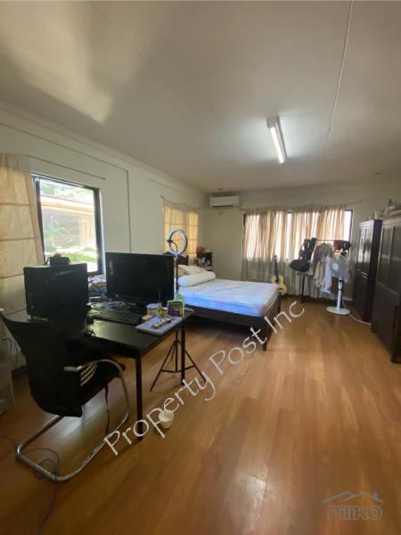 5 bedroom House and Lot for sale in Makati - image 10