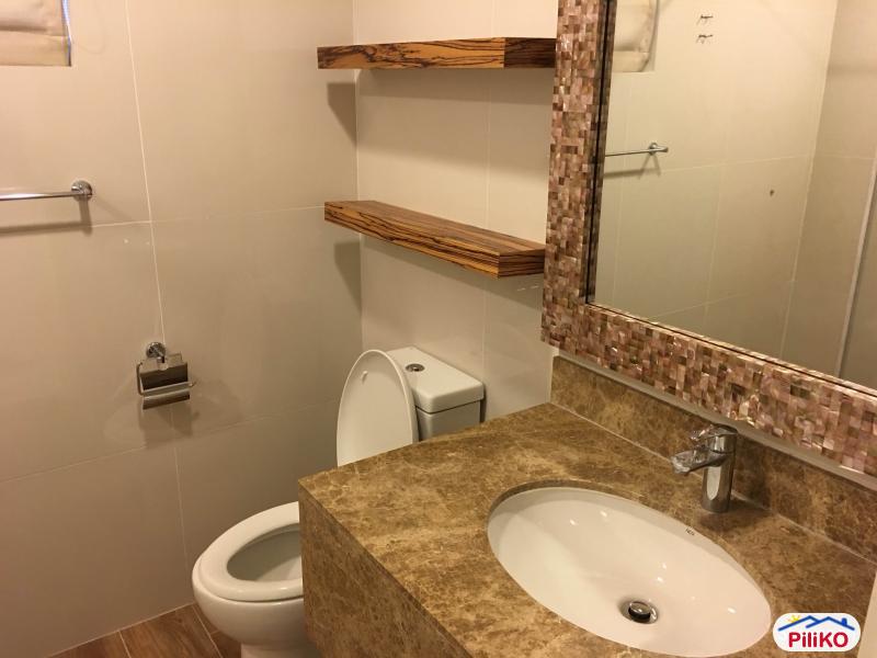 2 bedroom Condominium for rent in Cebu City - image 7