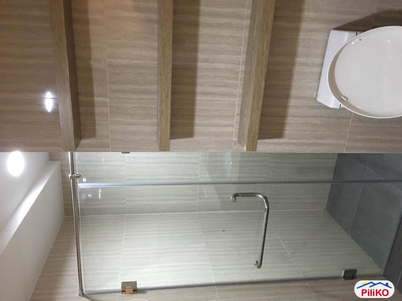2 bedroom Condominium for rent in Cebu City - image 9