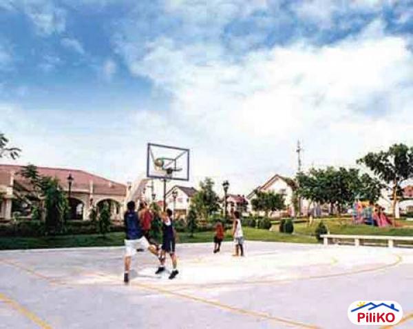 2 bedroom House and Lot for sale in Dasmarinas in Cavite