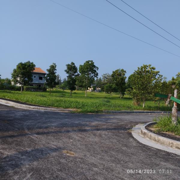 Picture of Lot for sale in Lipa