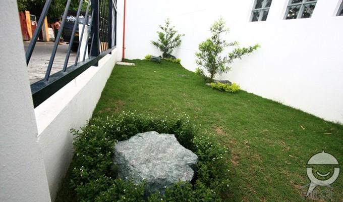 2 bedroom Apartment for rent in Quezon City - image 9