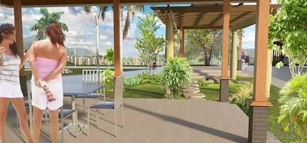 Commercial Lot for sale in Compostela - image 6