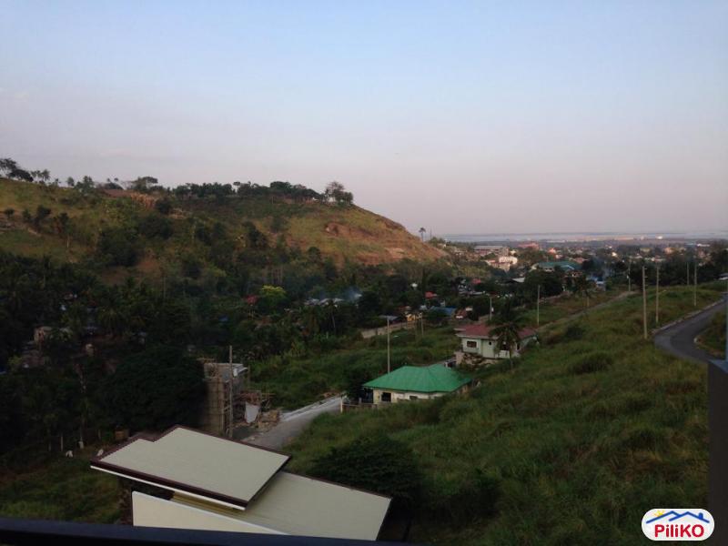 5 bedroom House and Lot for sale in Consolacion - image 10