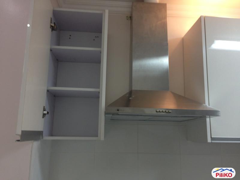 Condominium for sale in Consolacion - image 10