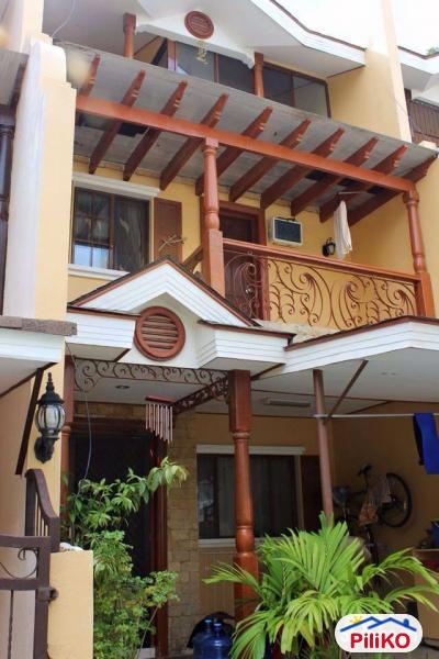 Pictures of 4 bedroom House and Lot for sale in Consolacion