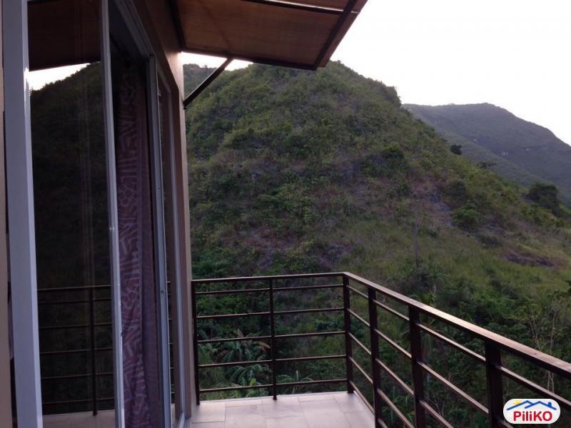 5 bedroom House and Lot for sale in Consolacion in Philippines