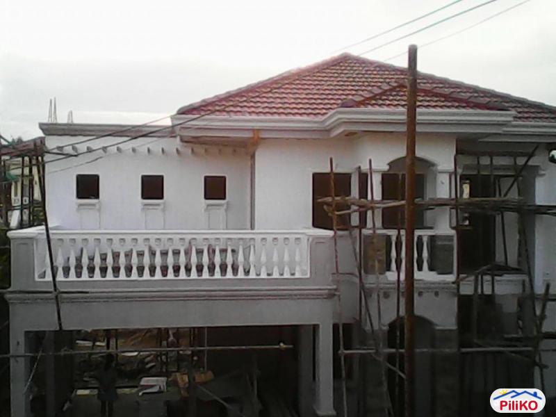 5 bedroom House and Lot for sale in Consolacion - image 5
