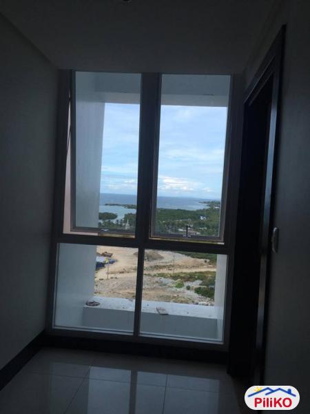Room in condominium for rent in Consolacion - image 7