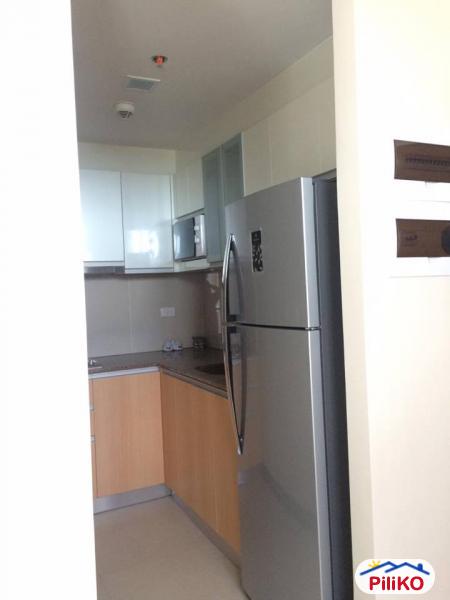 Room in condominium for rent in Consolacion - image 9